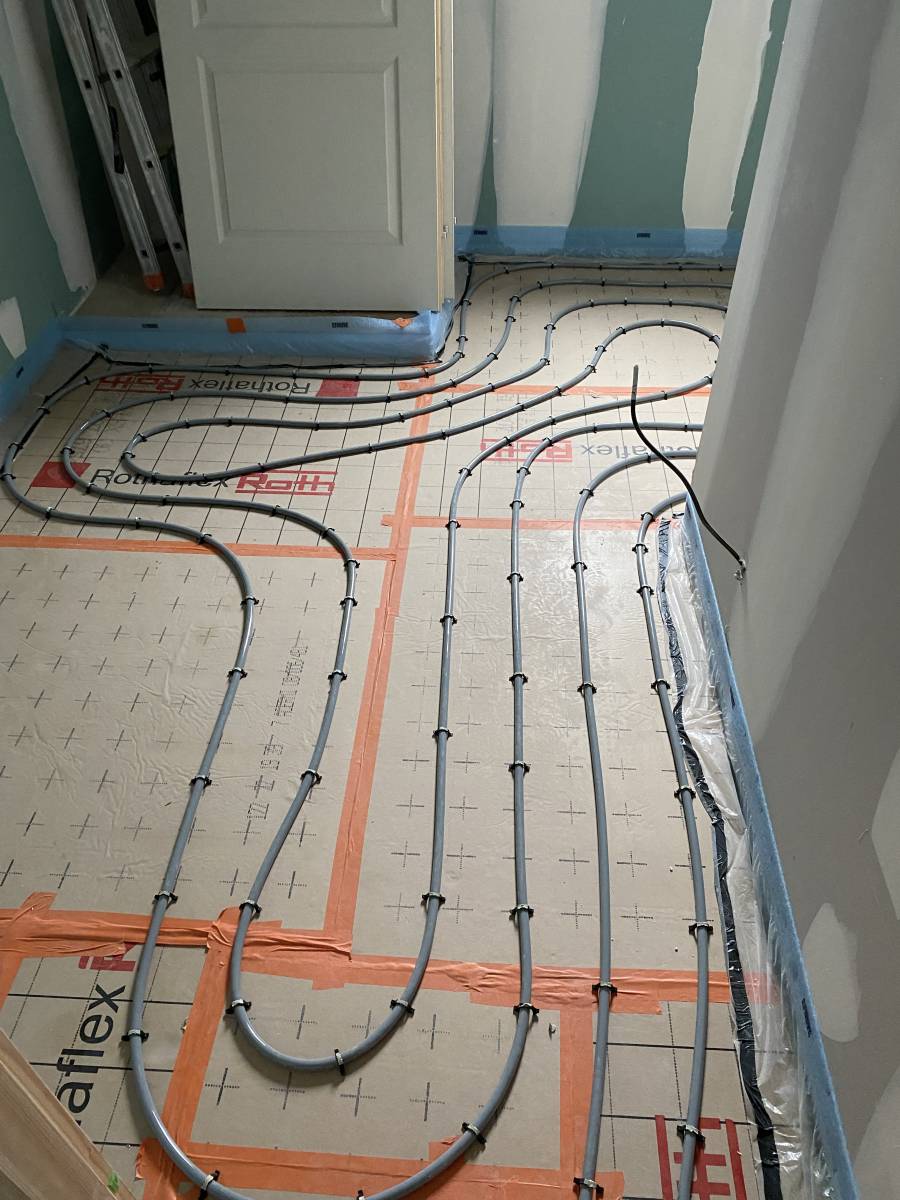 pose d'un plancher chauffant basse température en neuf et rénovation proche de Gainneville